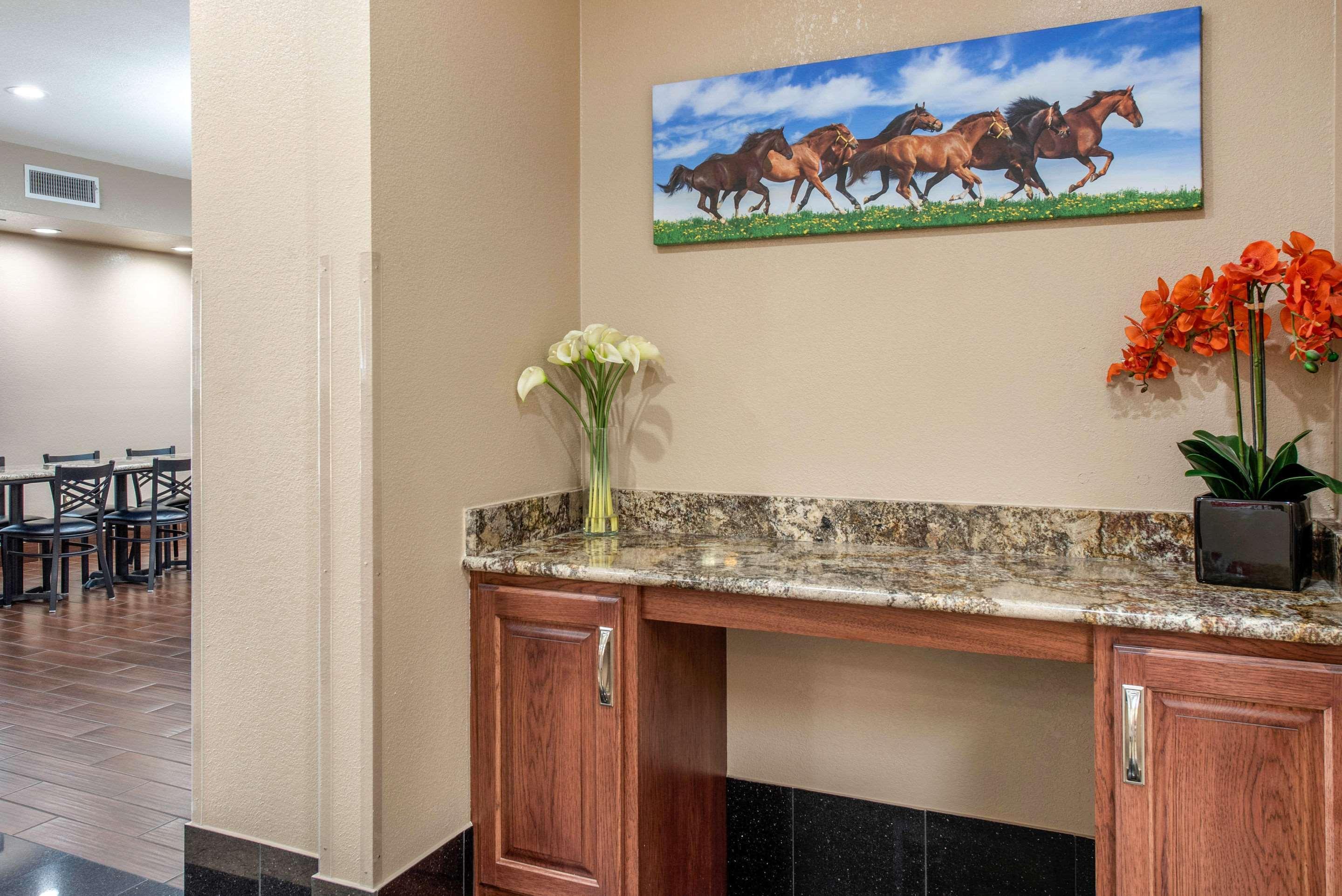 Econo Lodge Shelbyville Esterno foto