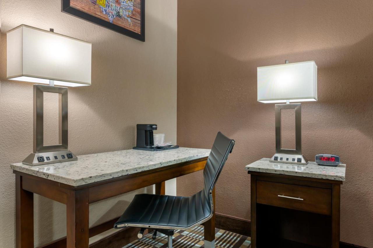 Econo Lodge Shelbyville Esterno foto