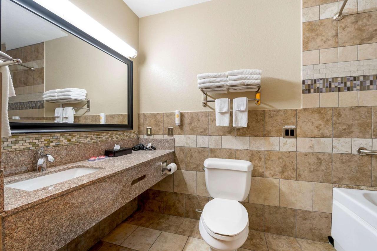 Econo Lodge Shelbyville Esterno foto