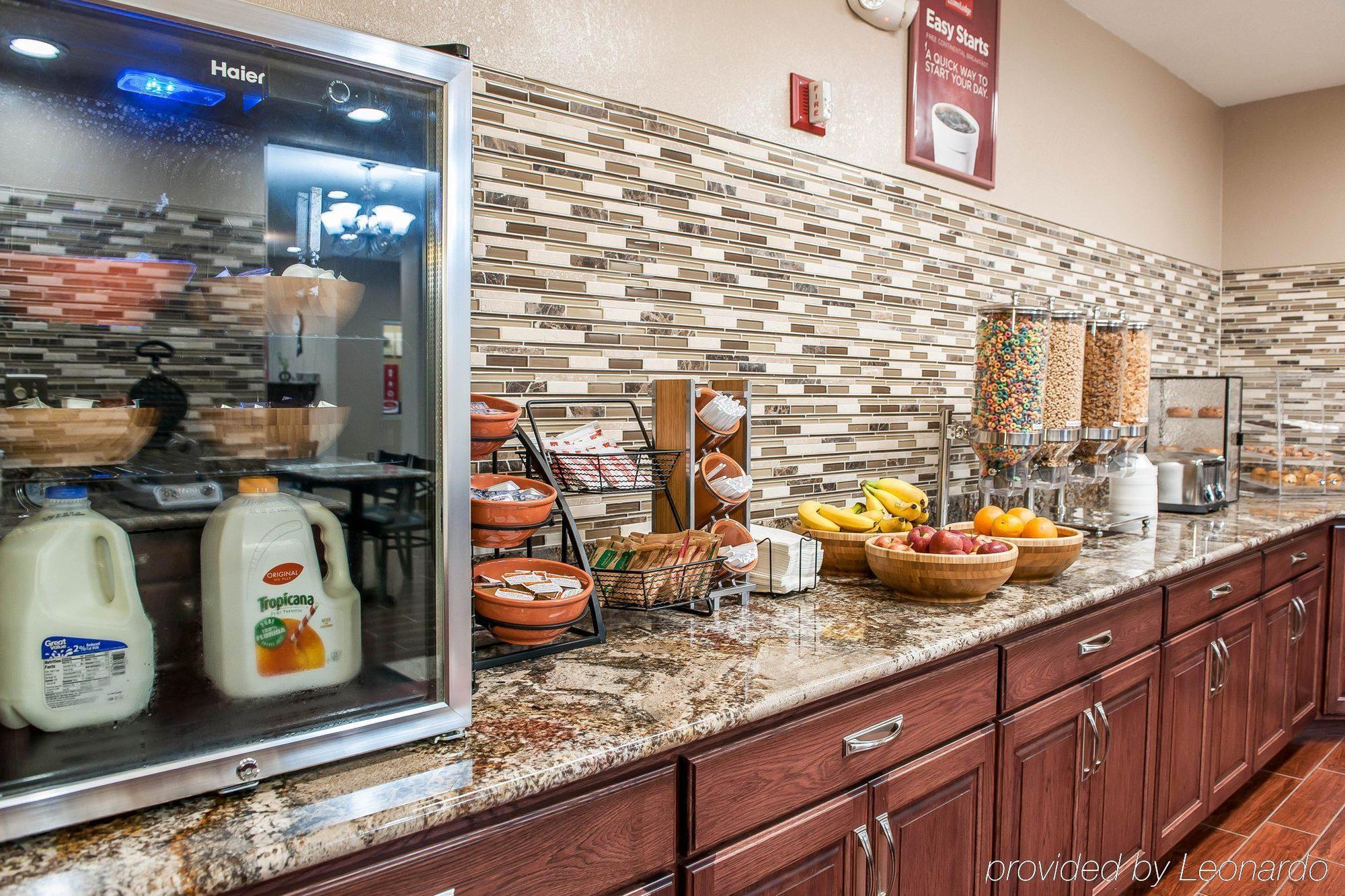 Econo Lodge Shelbyville Esterno foto